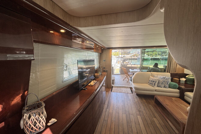 Life on board IODA II private yacht