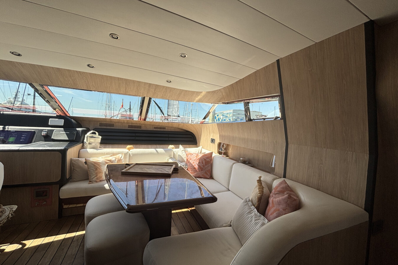 Life on board IODA II private yacht